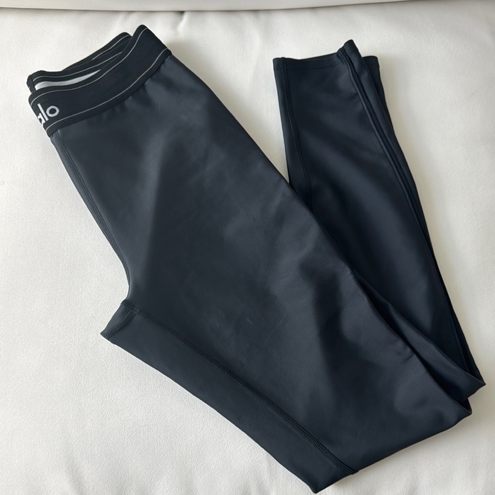 Alo M Leggings